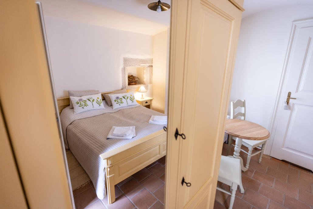 Szobabelső tükröződés